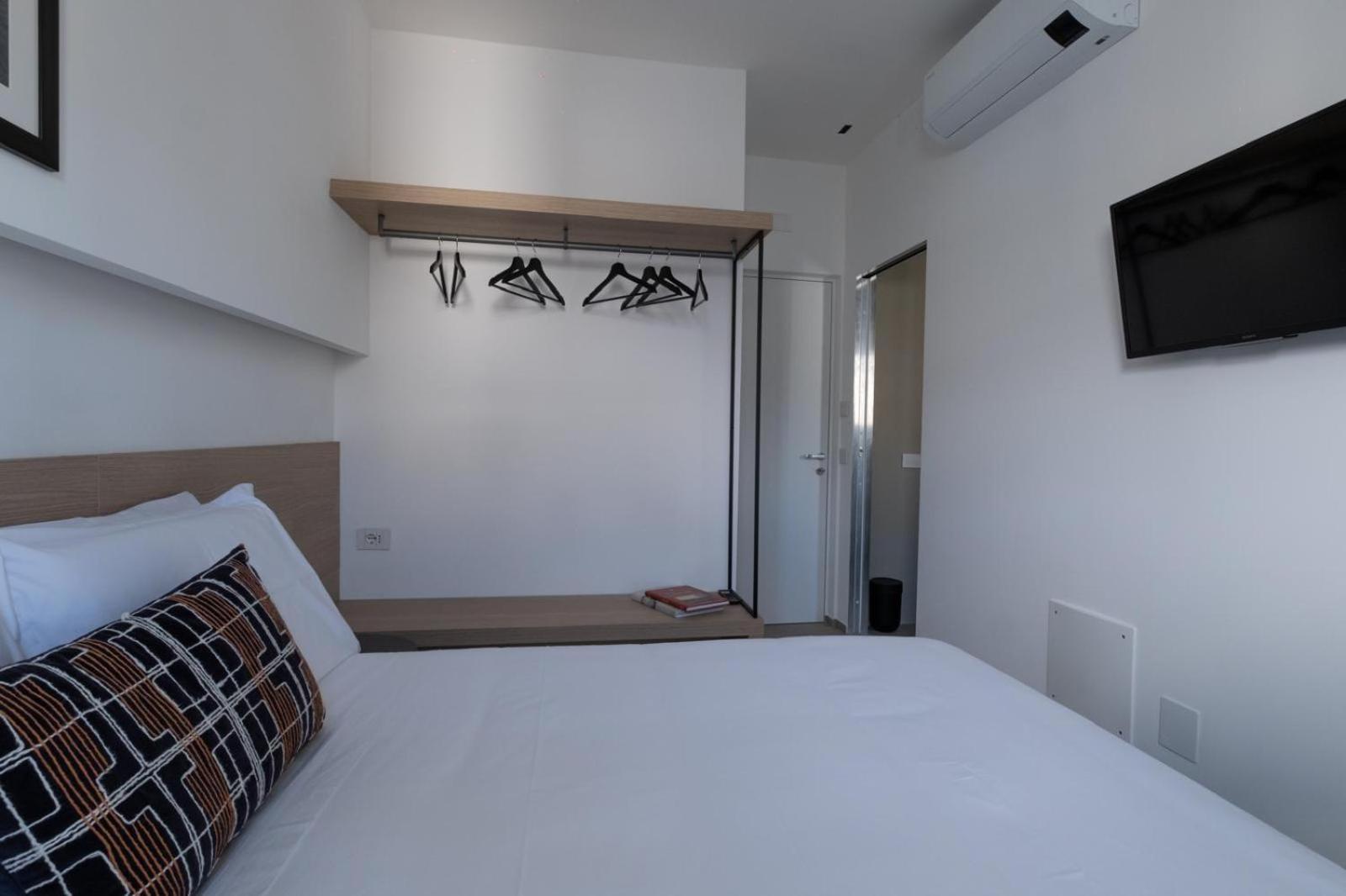 Riviera Apulian Rooms Bari Bagian luar foto
