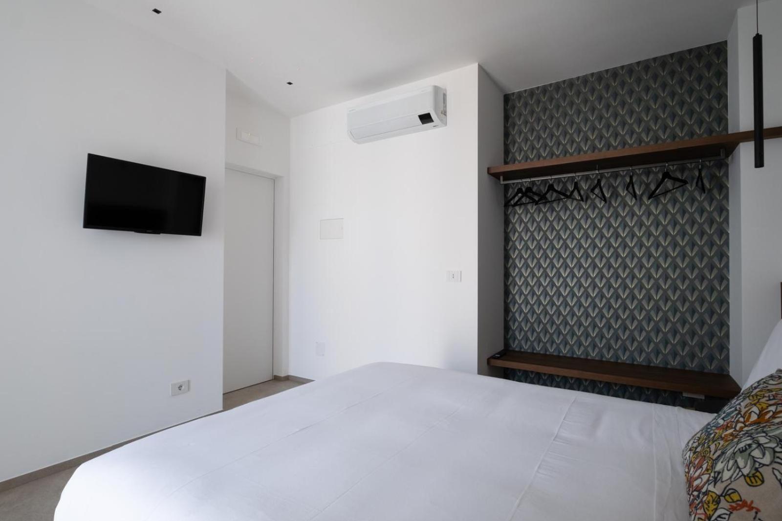 Riviera Apulian Rooms Bari Bagian luar foto